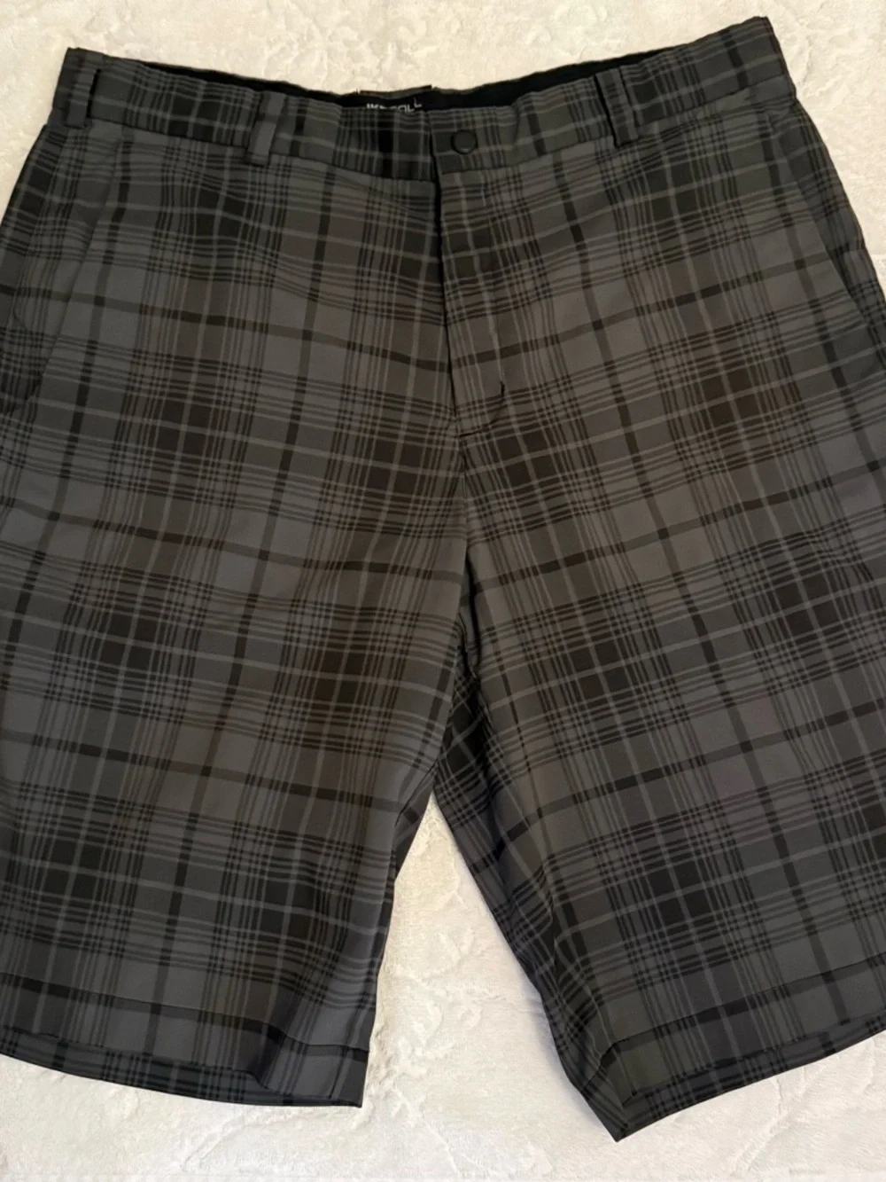 Men's Black and Gray Plaid Flat Front Shorts - Picture 1 of 1
